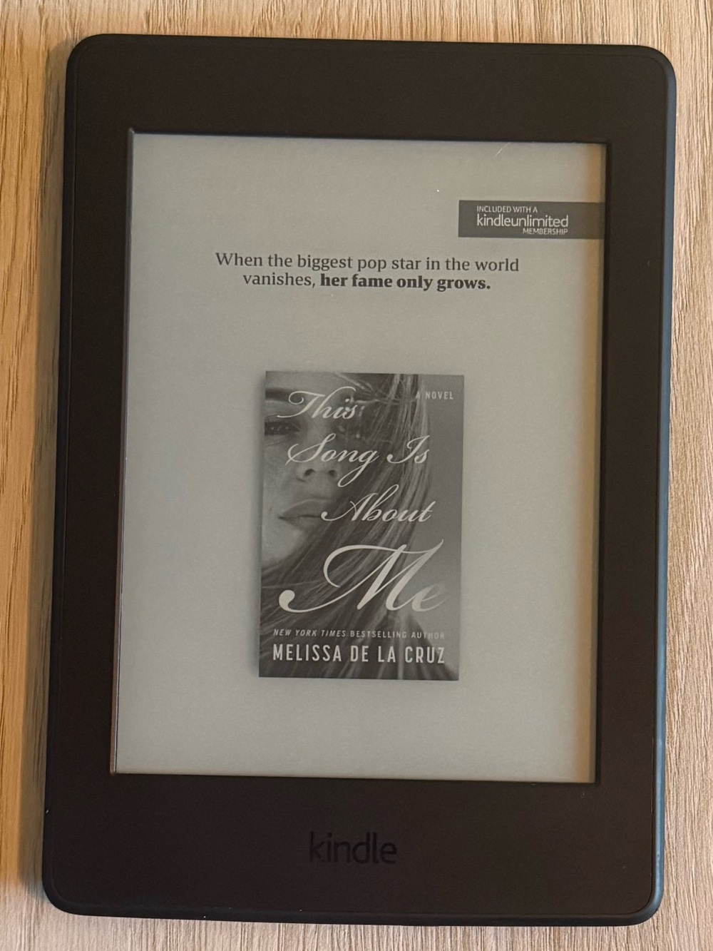 Amazon Black Kindle paperwhite 6”